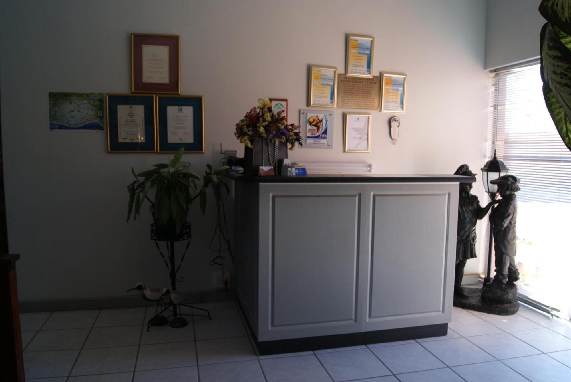 Sea Otters Lodge Kini Bay ภายนอก รูปภาพ